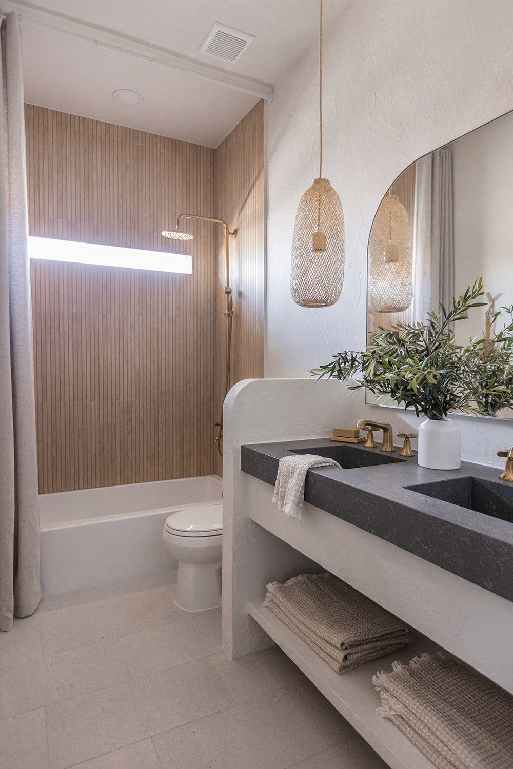 Minimalist Mediterranean Bathroom Reveal