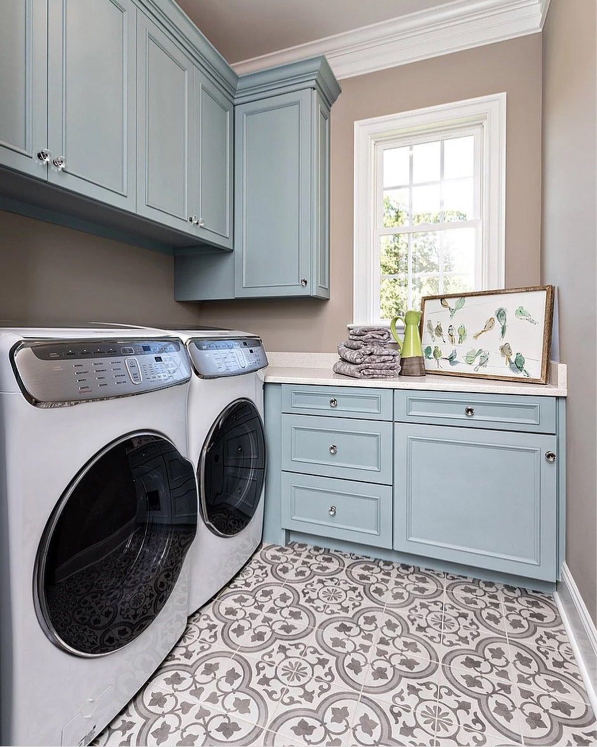 sherwin williams memorable gray in a laundry room