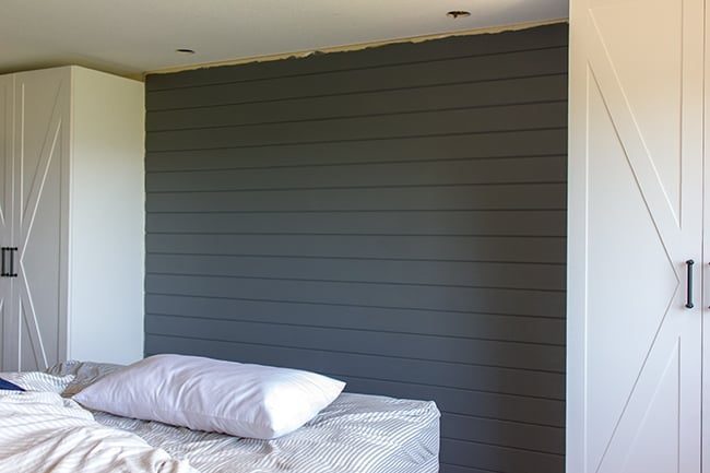 Master Makeover: Planked bed wall