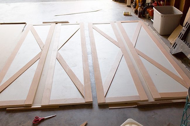 unfussy. closet door makeover