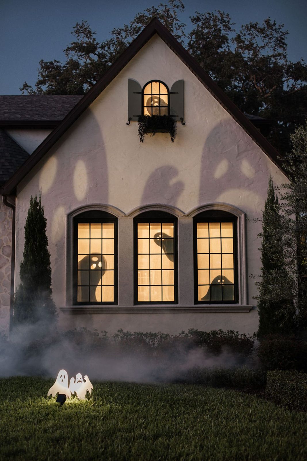 halloween window silhouettes with ghosts