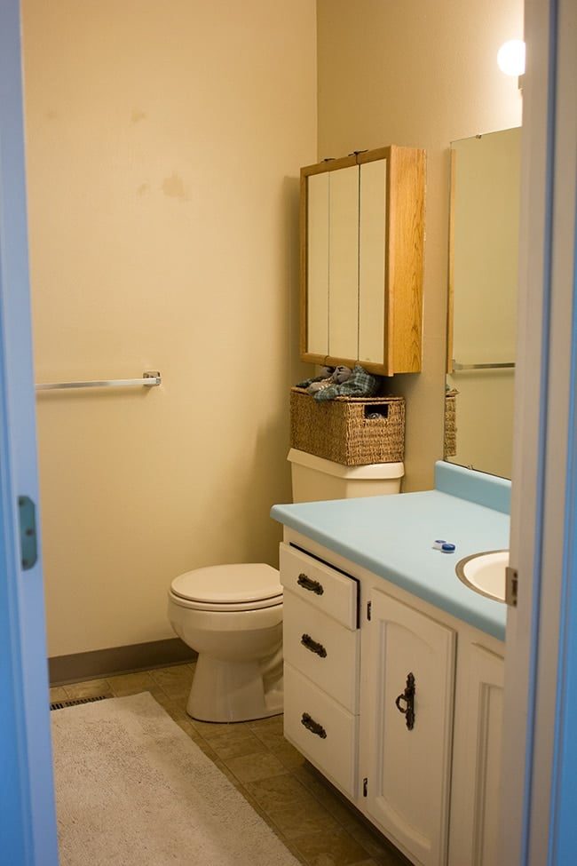 Back in action: The Master Bathroom Layout