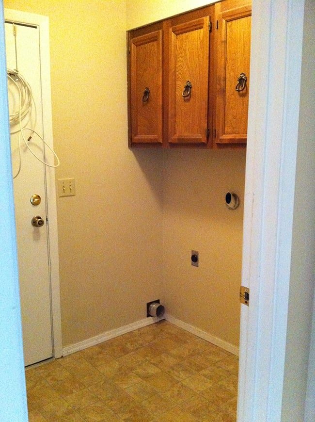 Before & After: Laundry Room to Functional Entryway (on a budget!)