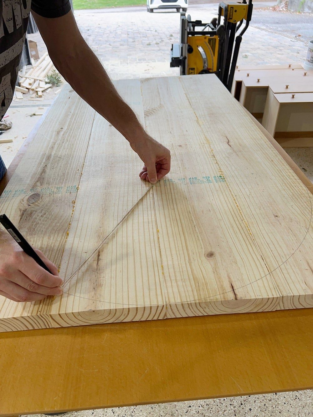 diy anthropologie henderson coffee table dupe