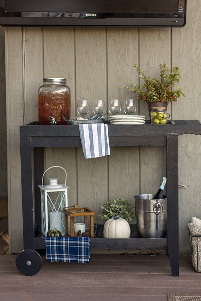 DIY Outdoor Bar Cart